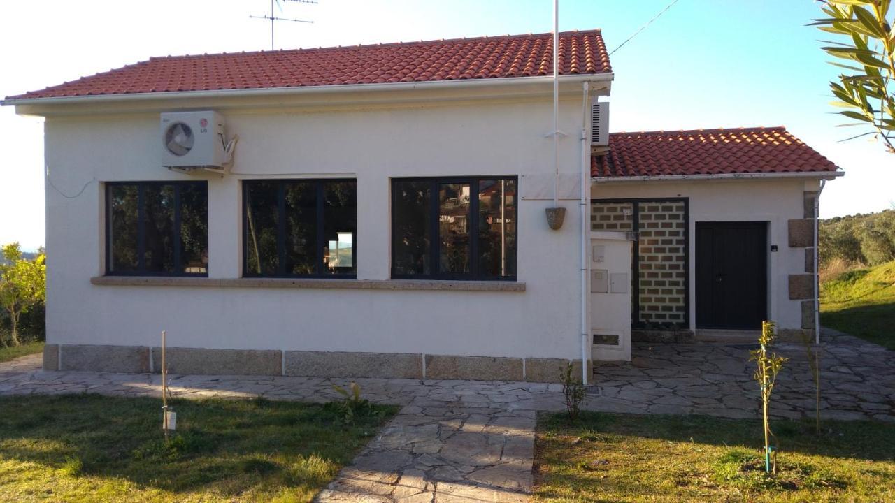 Alojamento Rural De Colmeais Kültér fotó